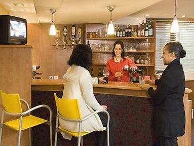 Hotel Ibis Paris Saint-denis Stade Sud 3*